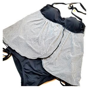 2 pcs swimsuit, black and white